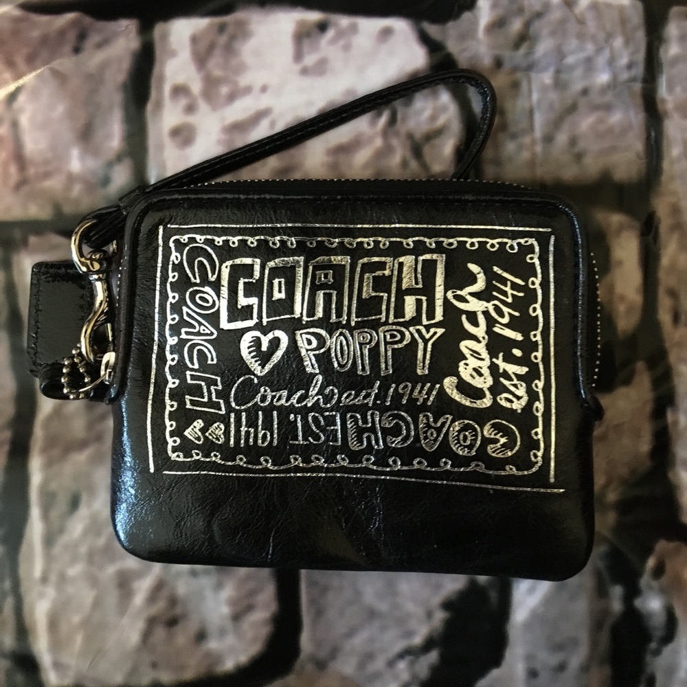 Coach poppy patent leather wristlet